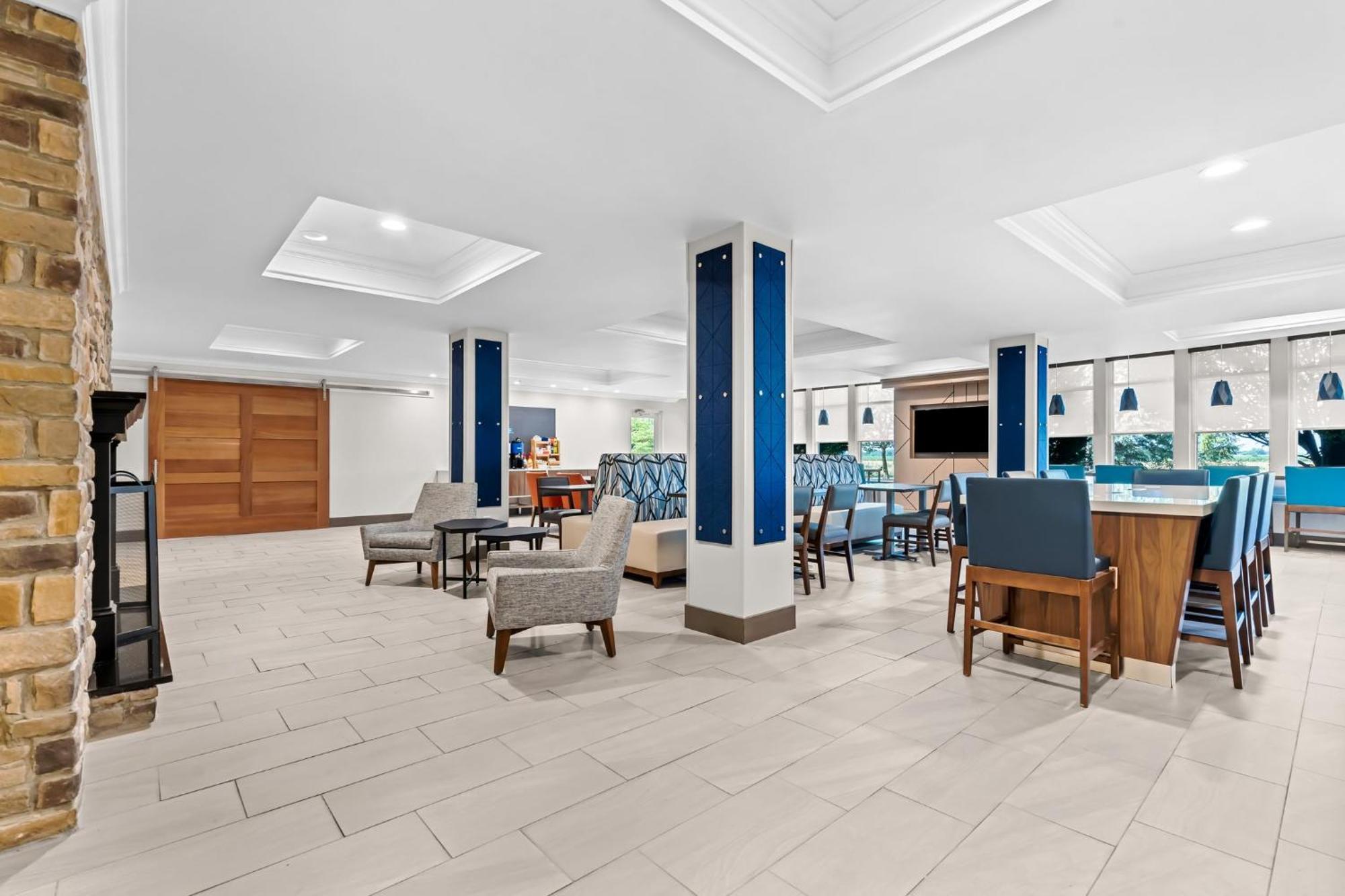 Express By Ihg Hotel Washington Court House