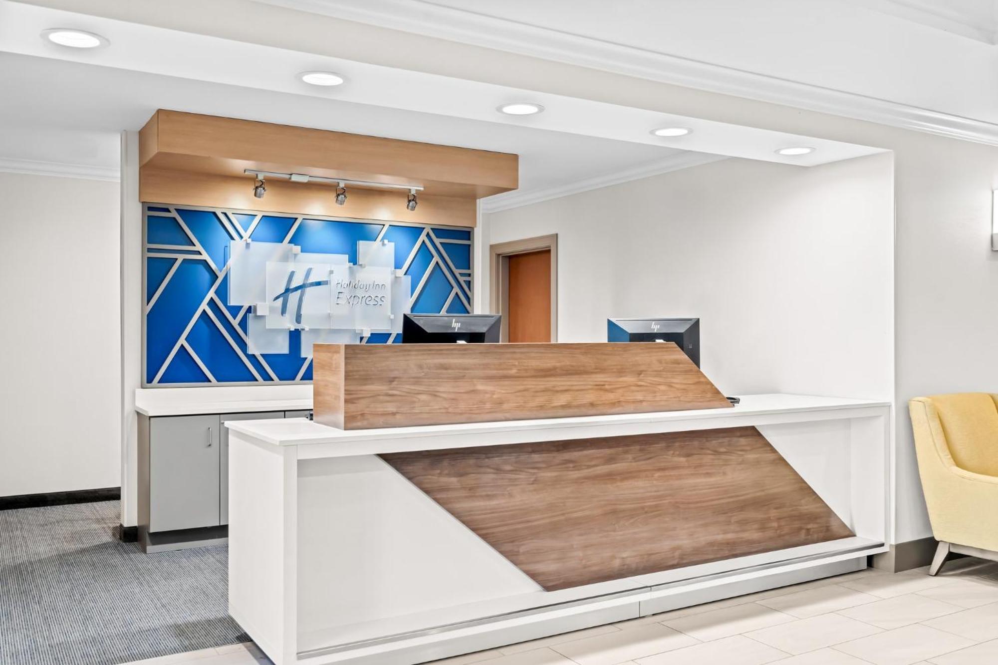 Hotel Express By Ihg