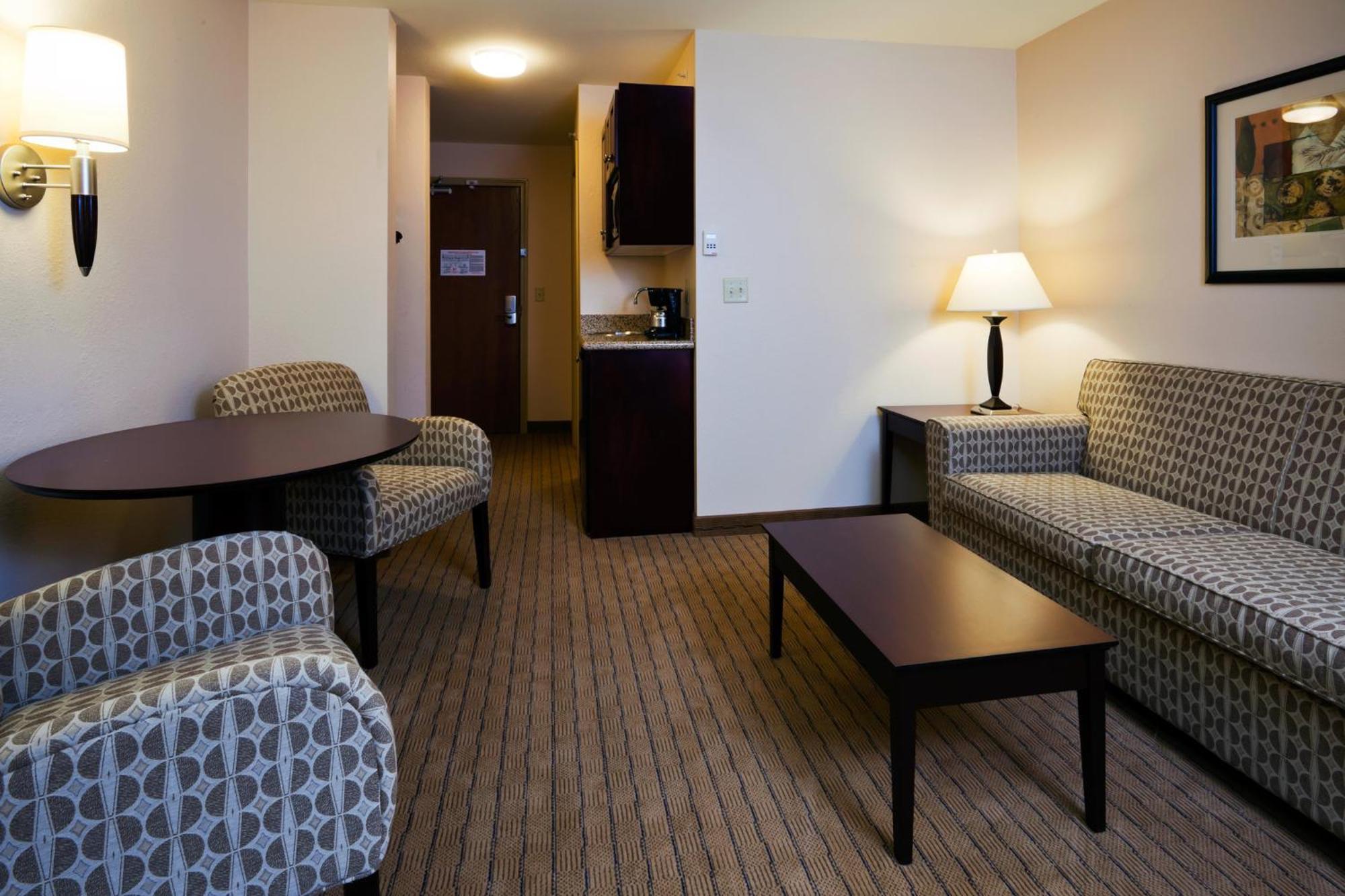 Express By Ihg 3*