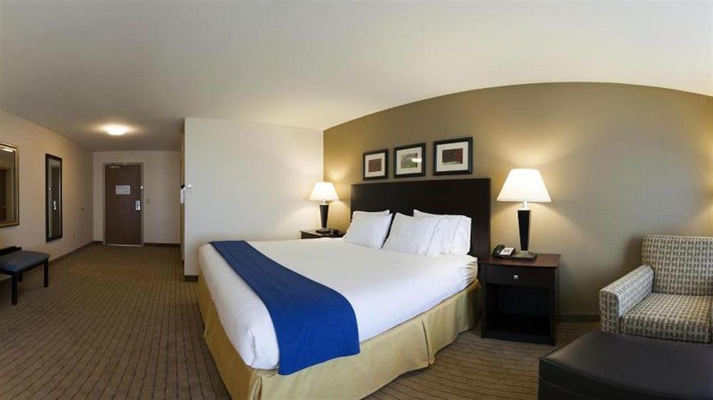 Express By Ihg Hotel