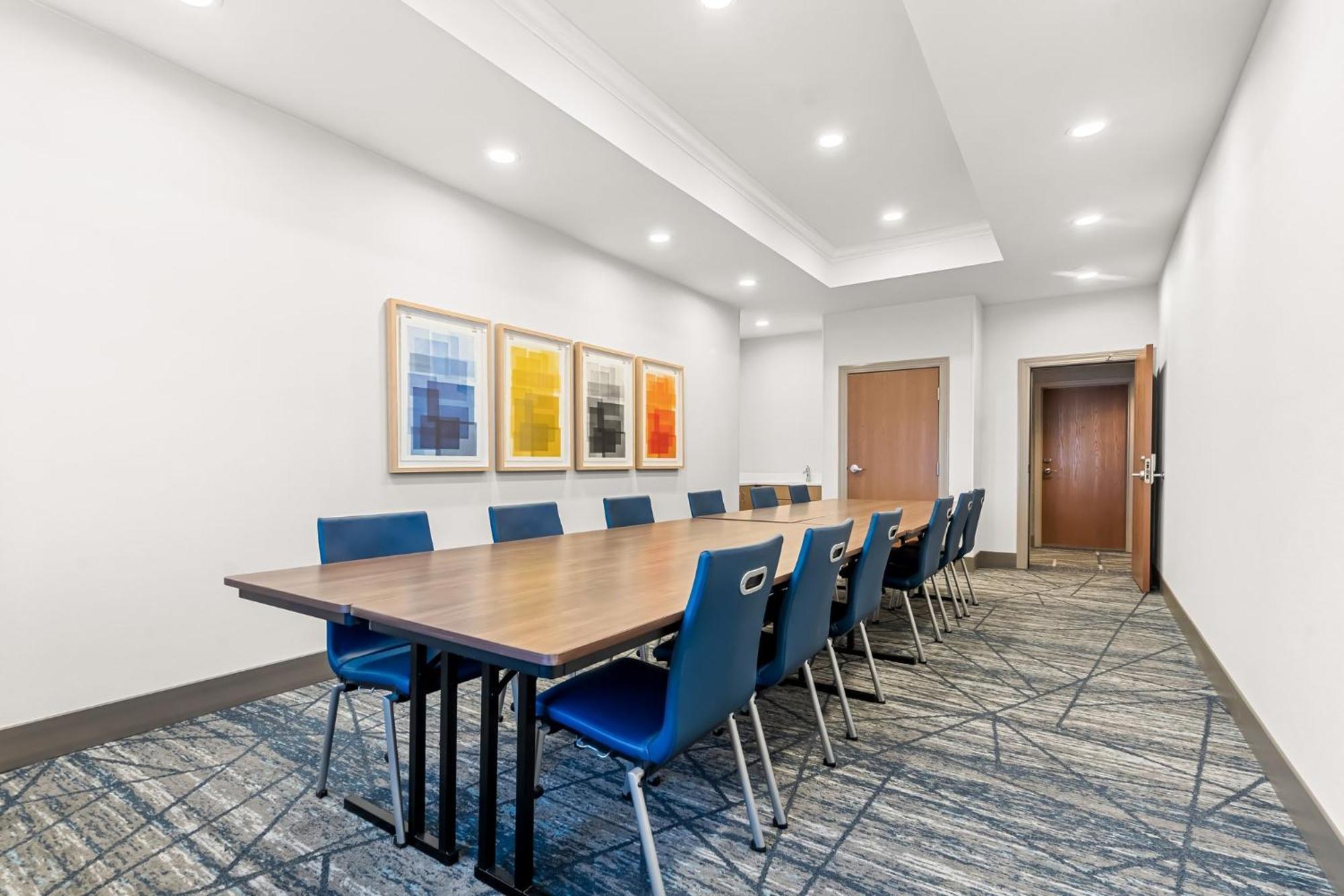 Express By Ihg 3*