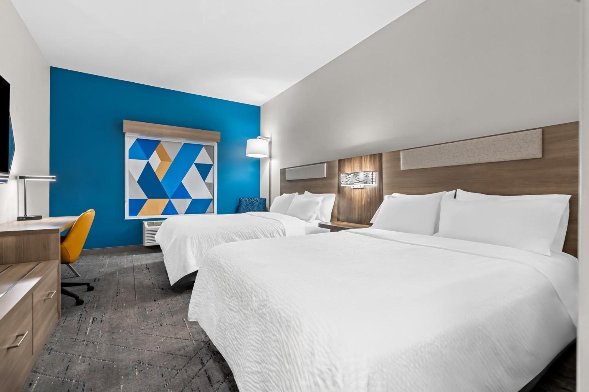 Express By Ihg Hotel
